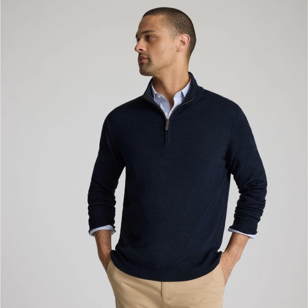 Untuckit 100% merino wool blue quarter zip sweater mens sz M Classic Career